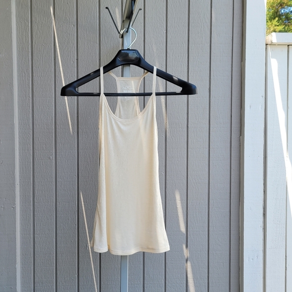 2011 NWOT Lightweight Ribbed Halter Tank Top Small Cream | Old Navy - Picture 14 of 14
